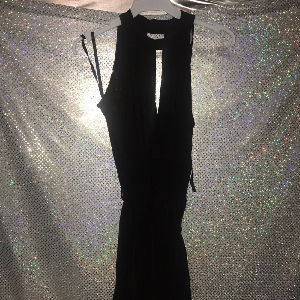 Black halter jumpsuit - Picture 3 of 5